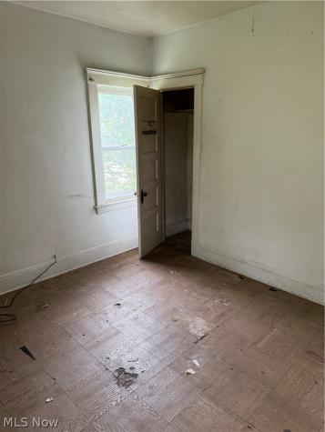 512 E 112th Street Cleveland OH 44108