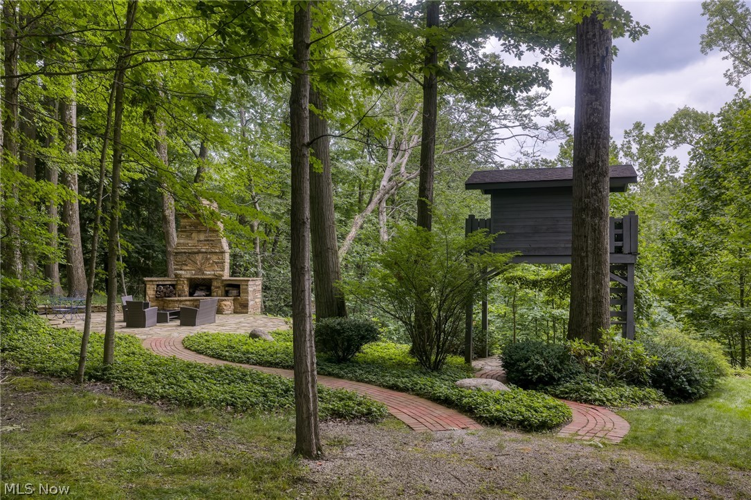 14770 Hillbrook Lane E Novelty OH 44072