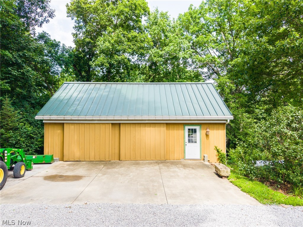 7575 Brown Road Shreve OH 44676
