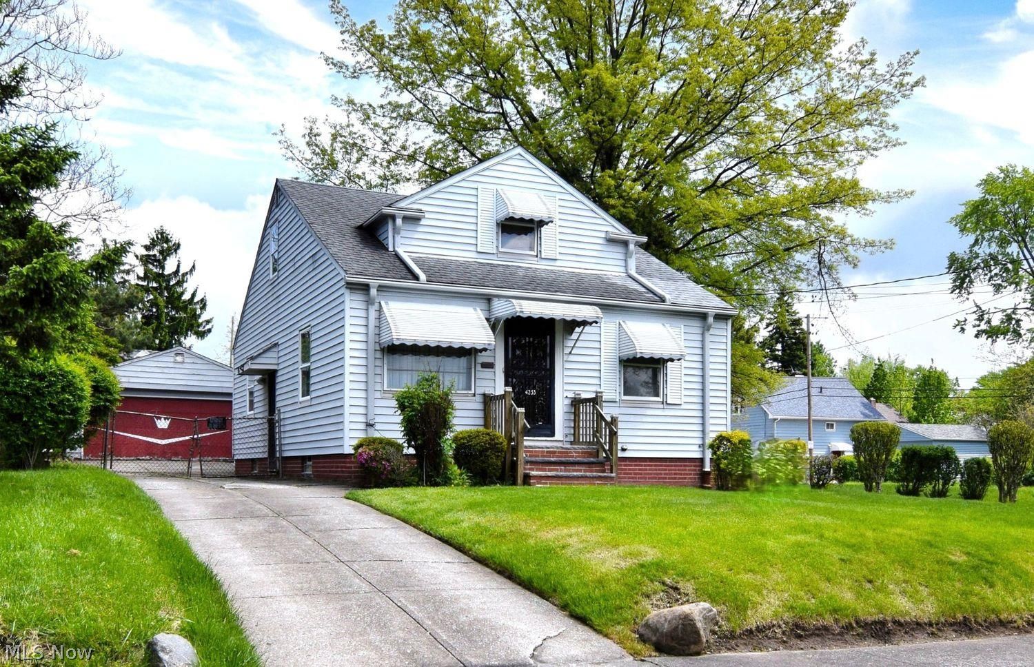 4253 E 162nd Street Cleveland OH 44128