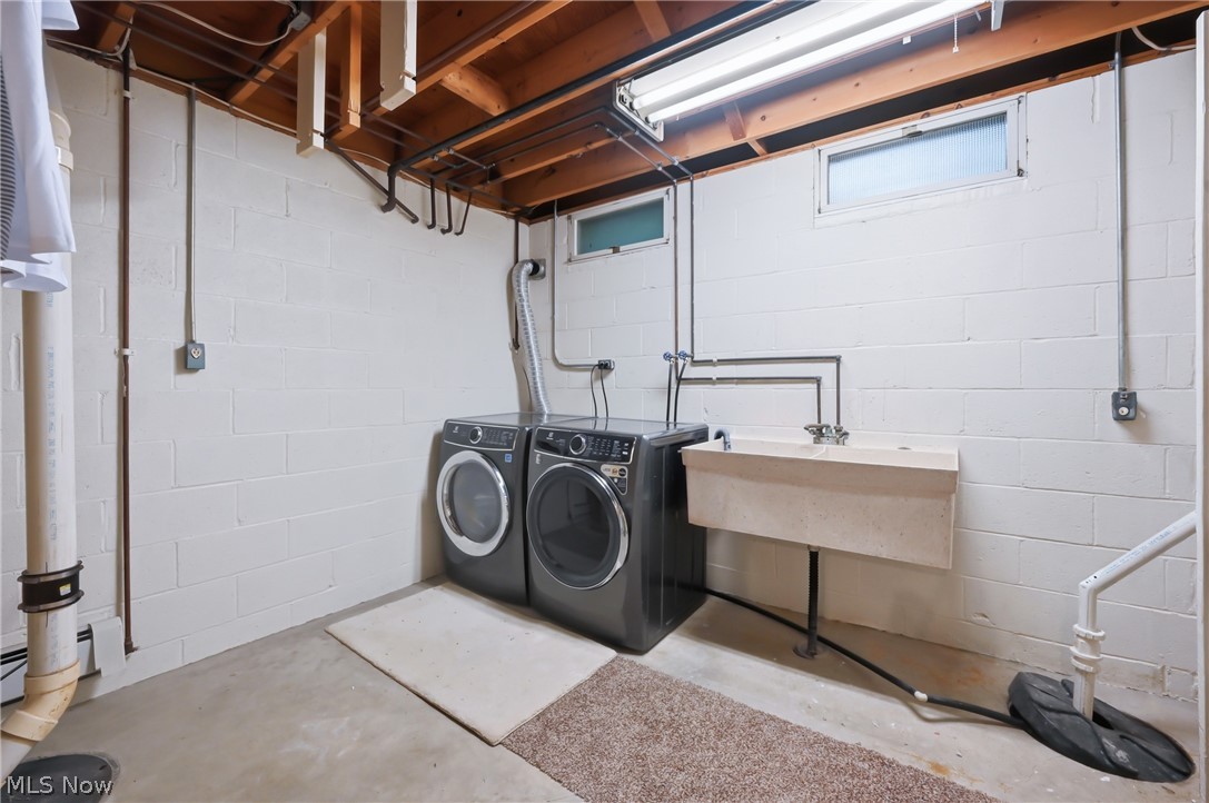7835 Memory Lane Canfield OH 44406