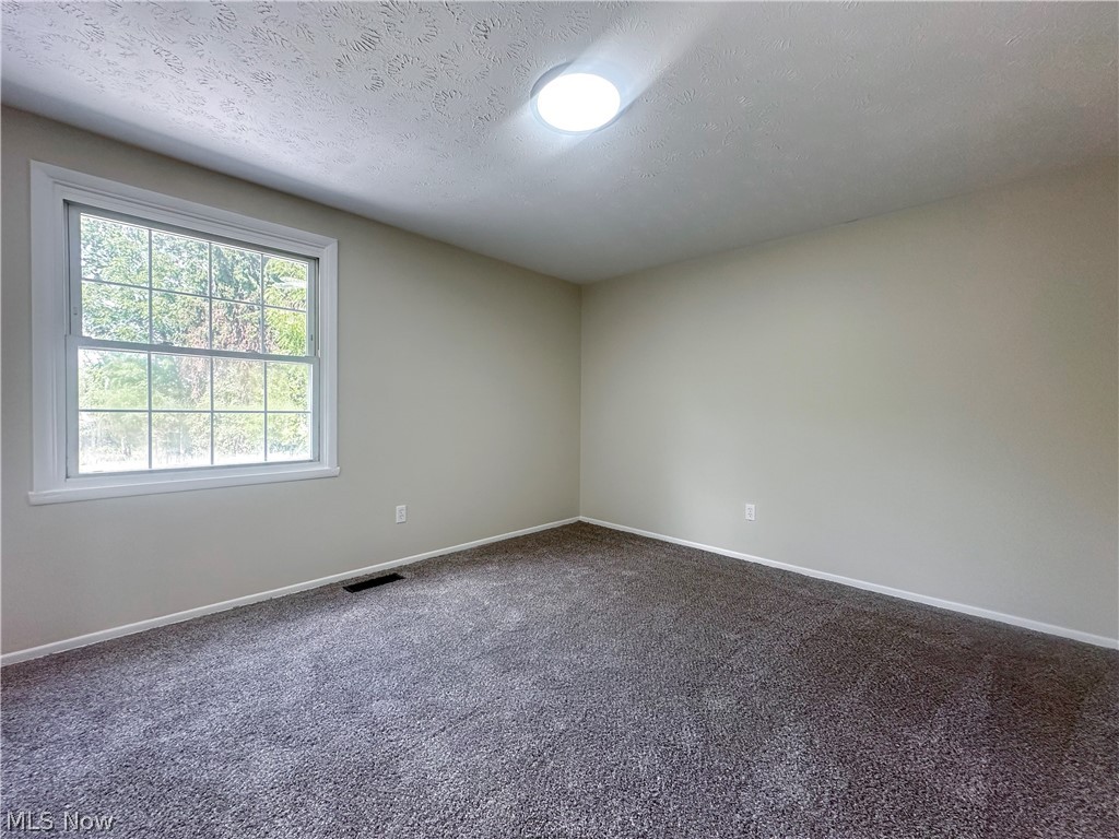 322 West Street Niles OH 44446
