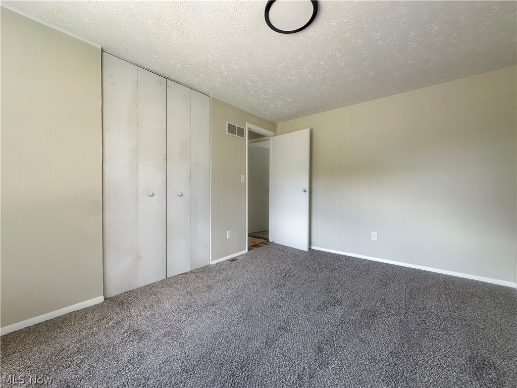 322 West Street Niles OH 44446