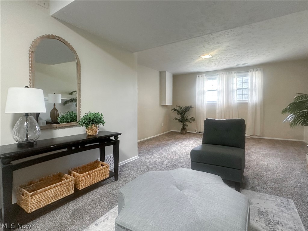 322 West Street Niles OH 44446