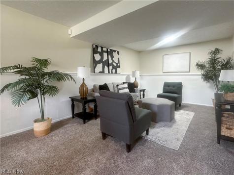 322 West Street Niles OH 44446