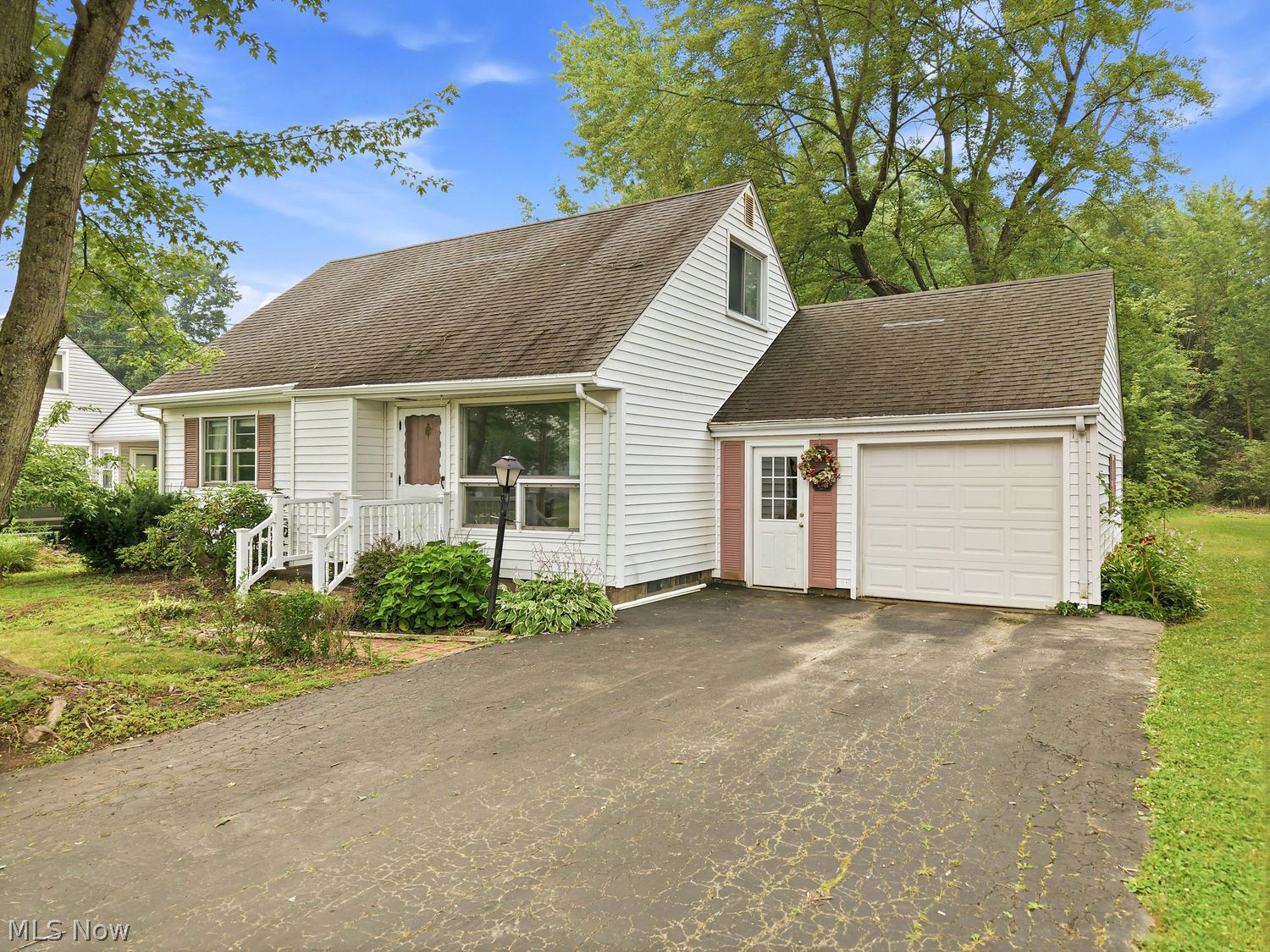 219 Eldon Drive NW Warren OH 44483