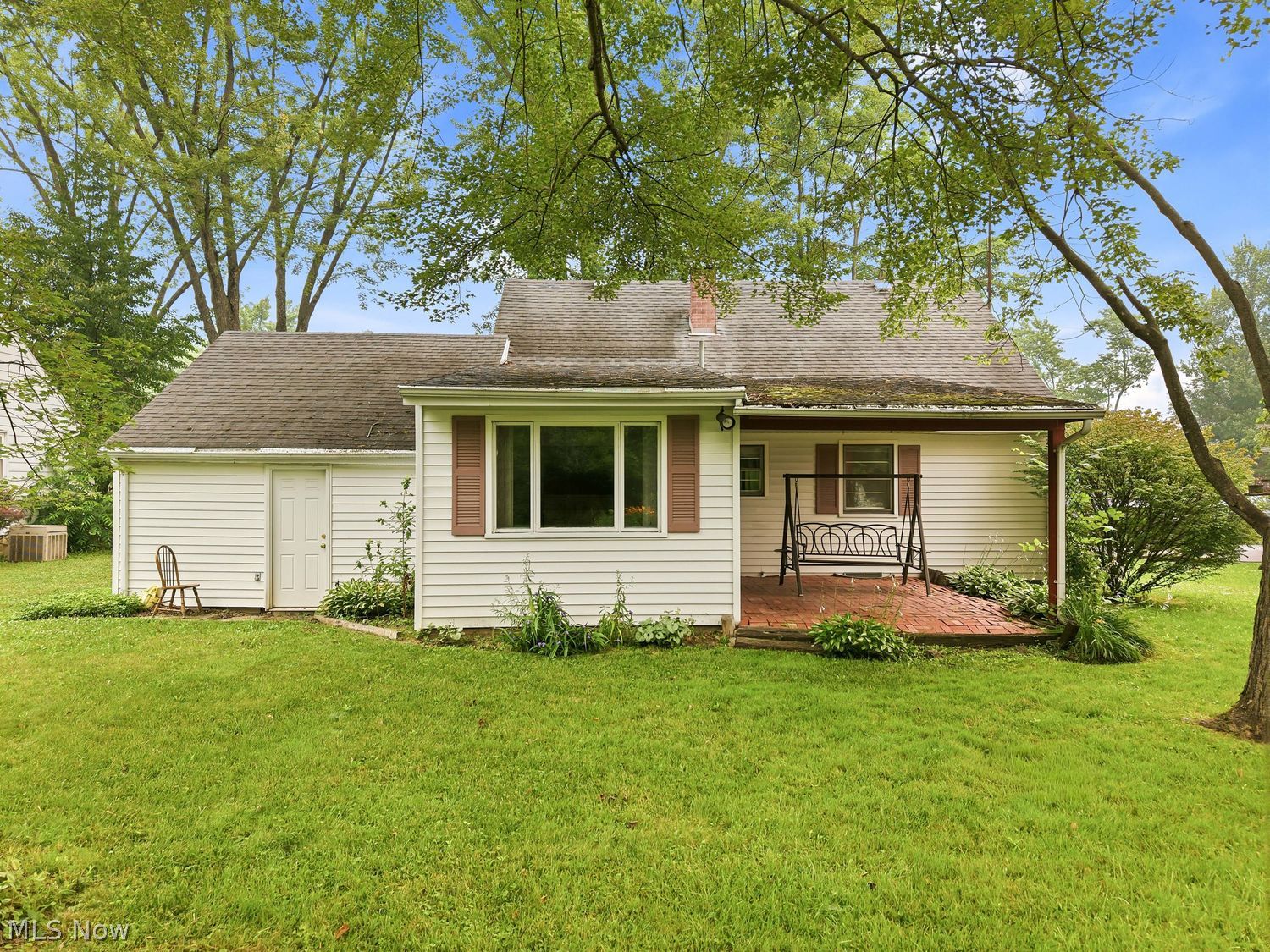 219 Eldon Drive NW Warren OH 44483
