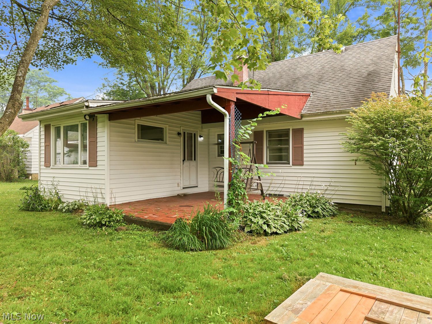 219 Eldon Drive NW Warren OH 44483