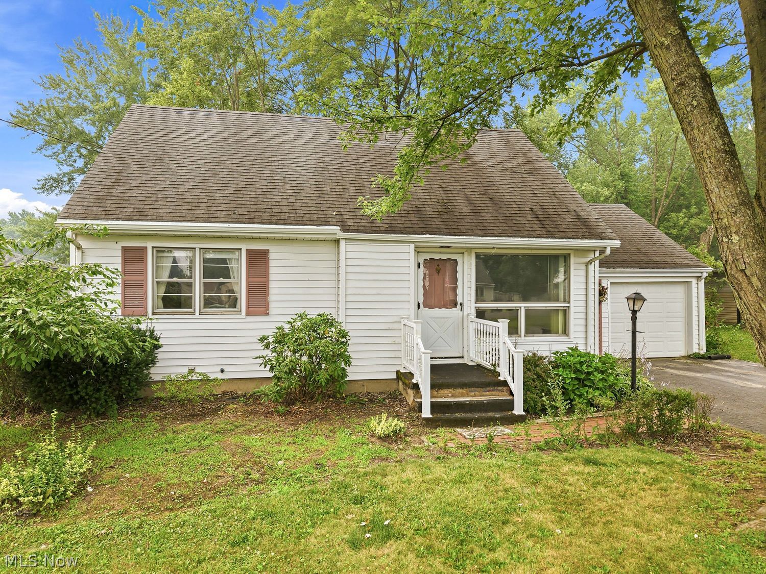 219 Eldon Drive NW Warren OH 44483
