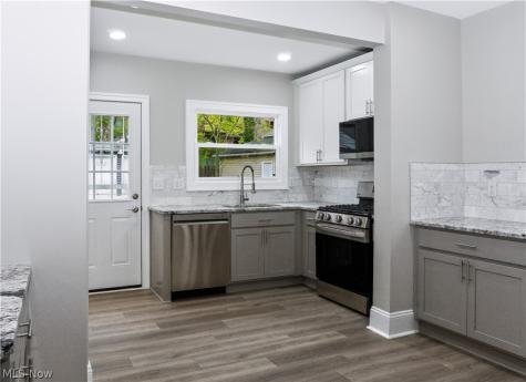 3970 Monticello Boulevard Cleveland Heights OH 44121