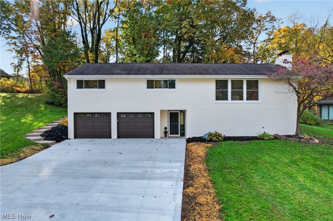 8944 Colton Street NW Massillon OH 44646