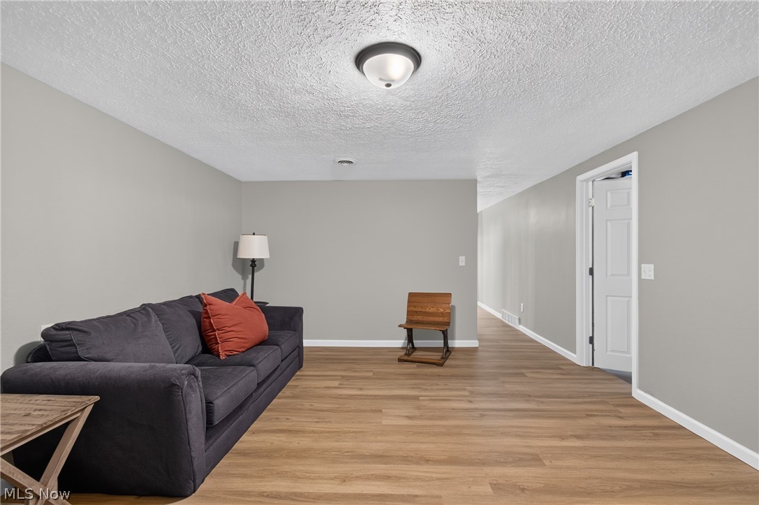 8944 Colton Street NW Massillon OH 44646