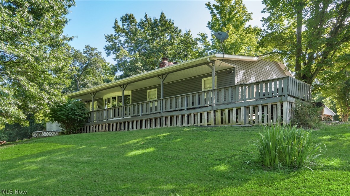 320 Homestead Drive New Concord OH 43762