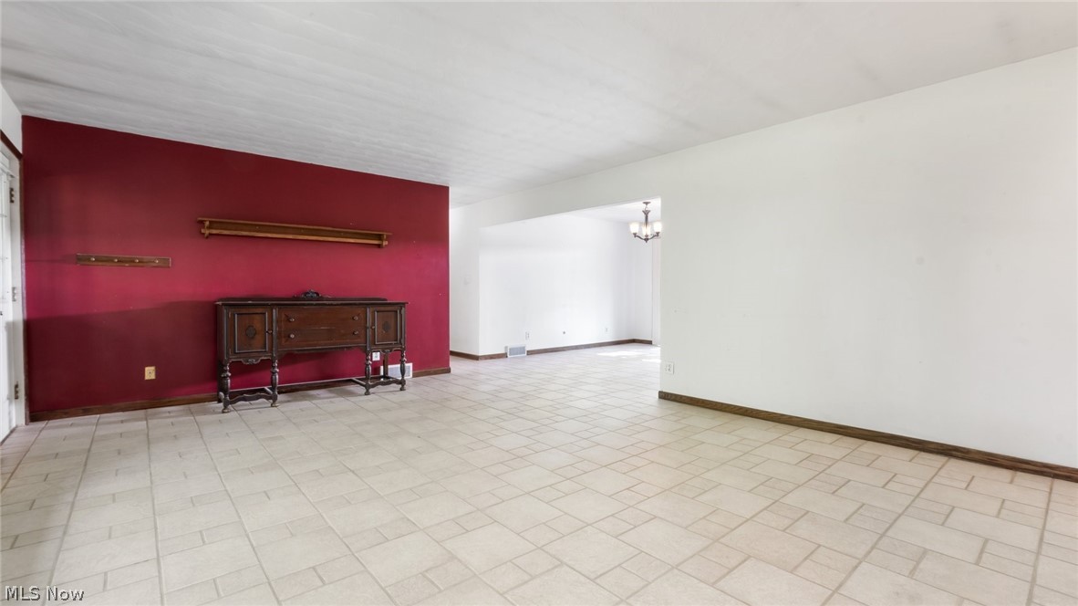 320 Homestead Drive New Concord OH 43762