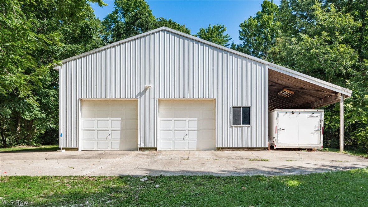 320 Homestead Drive New Concord OH 43762