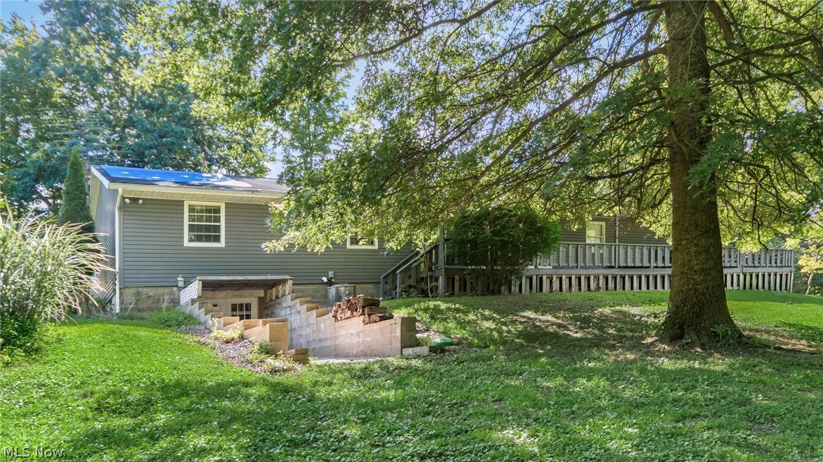 320 Homestead Drive New Concord OH 43762