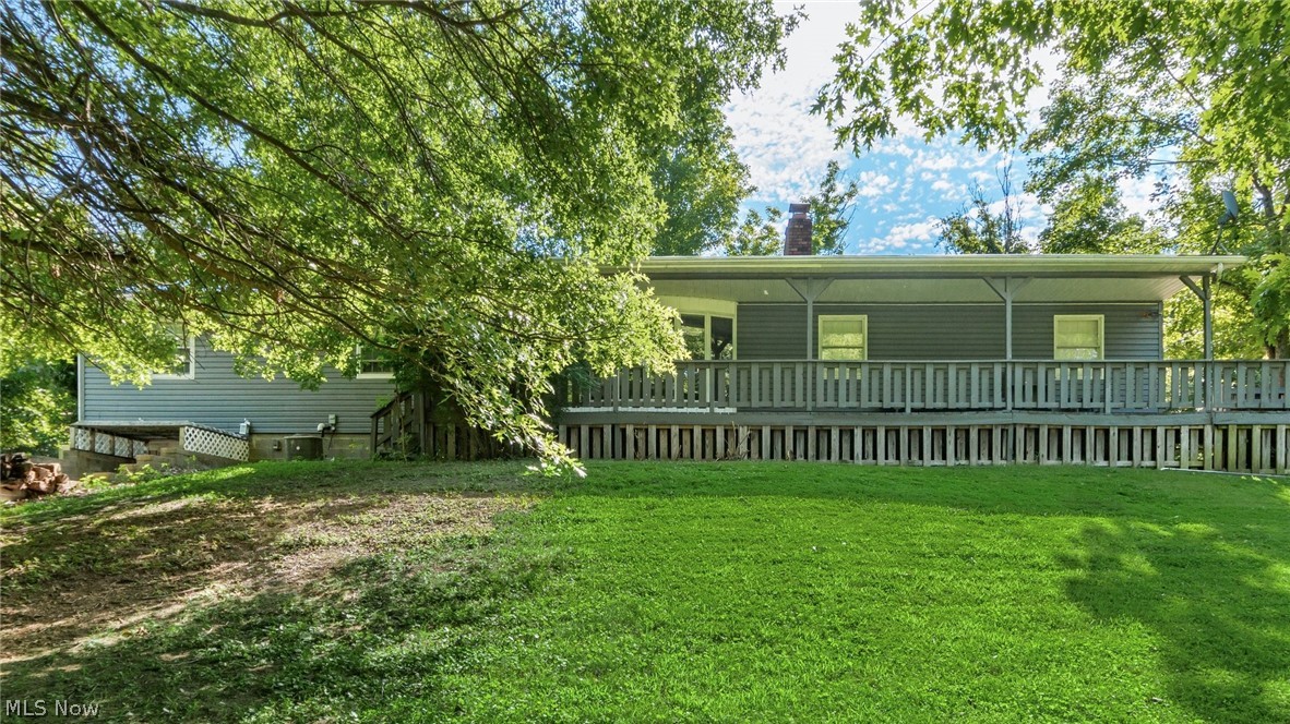 320 Homestead Drive New Concord OH 43762