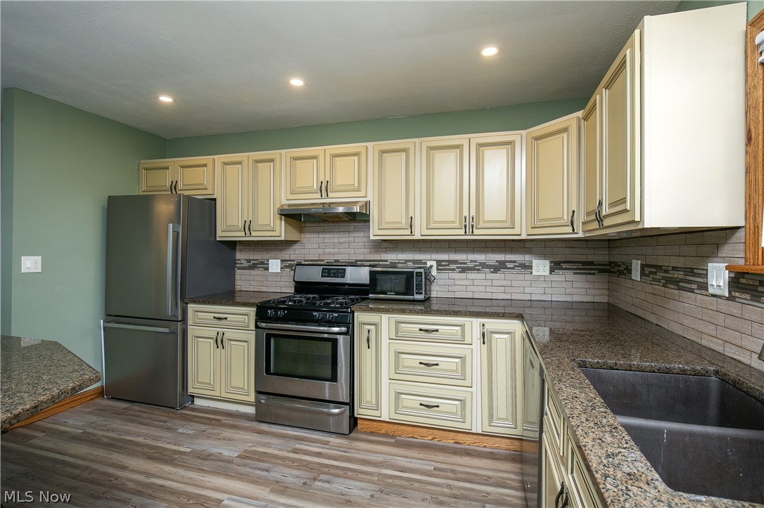 4310 Ridge Road Cortland OH 44410