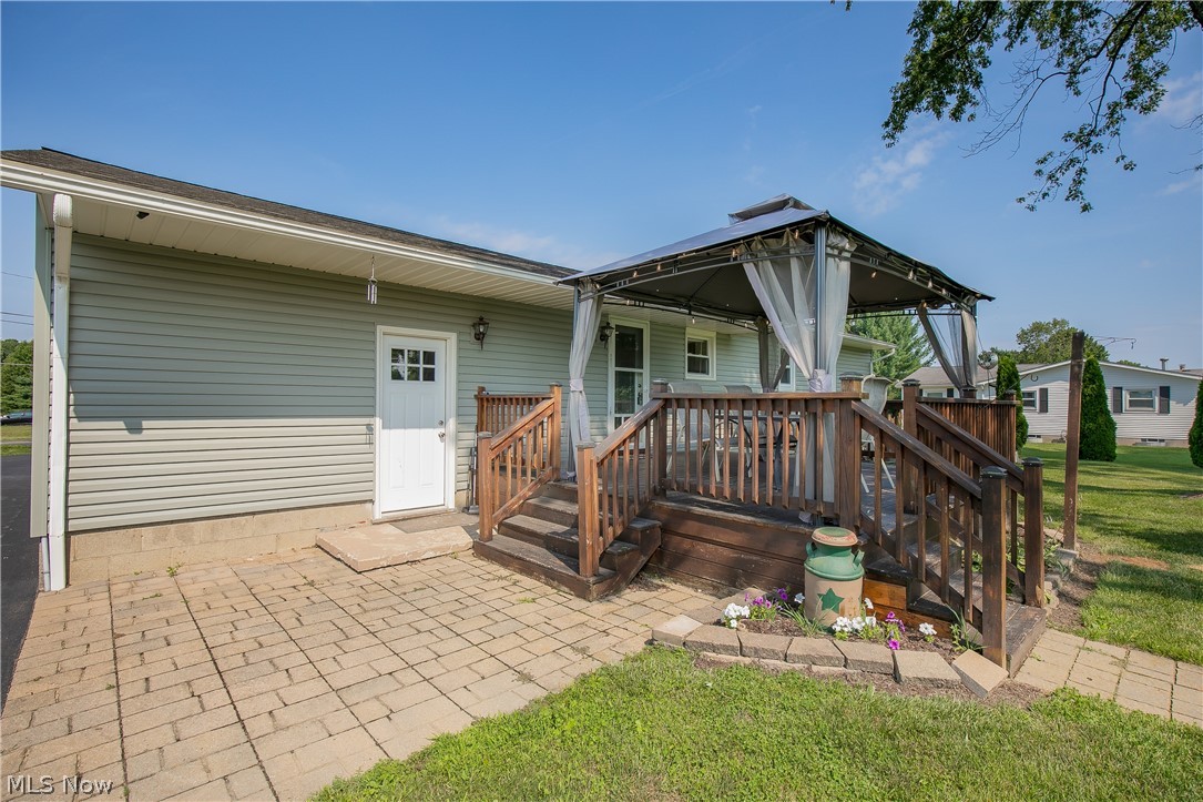 4310 Ridge Road Cortland OH 44410