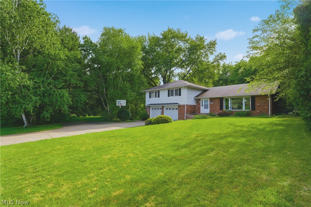1205 N Crown Hill Road Orrville OH 44667