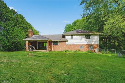 1205 N Crown Hill Road Orrville OH 44667