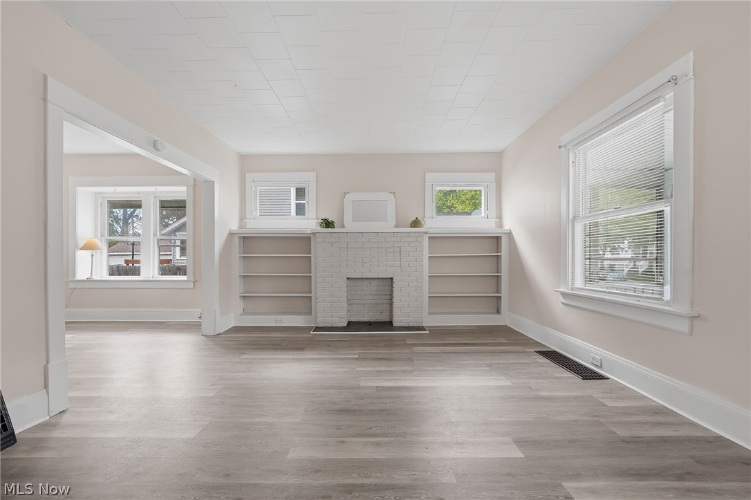 2310 17th Street SW Akron OH 44314
