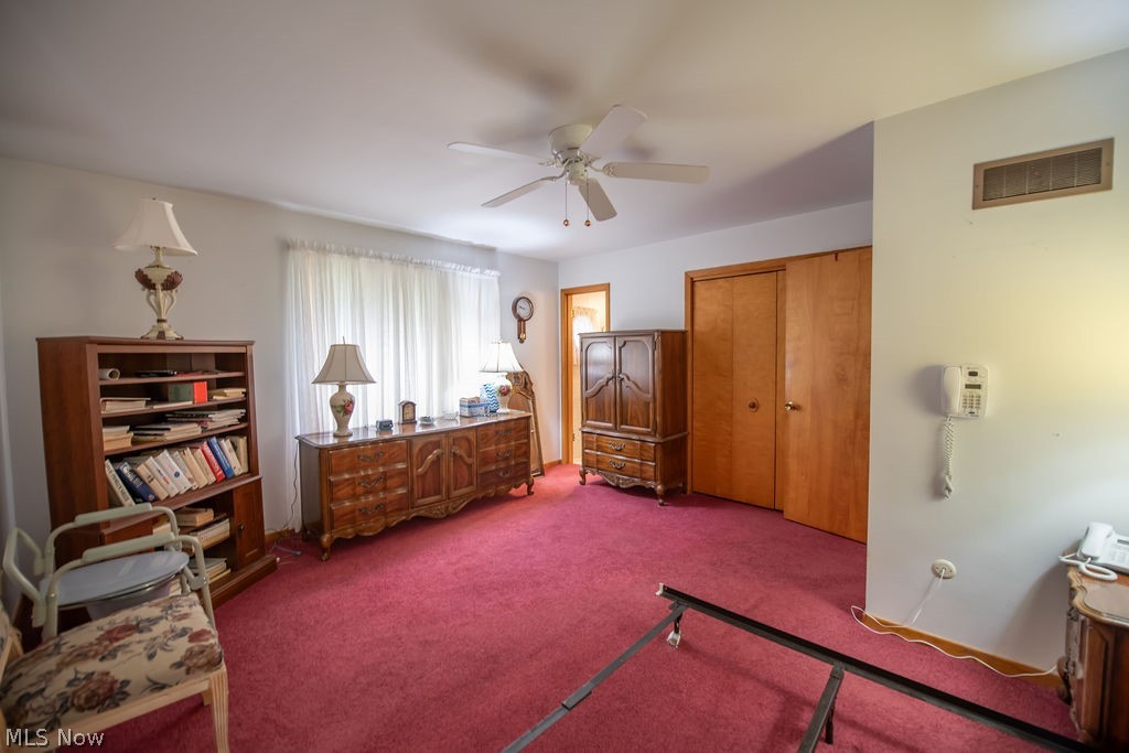 1779 Sunset Lane SE New Philadelphia OH 44663
