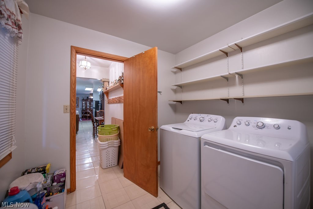 1779 Sunset Lane SE New Philadelphia OH 44663