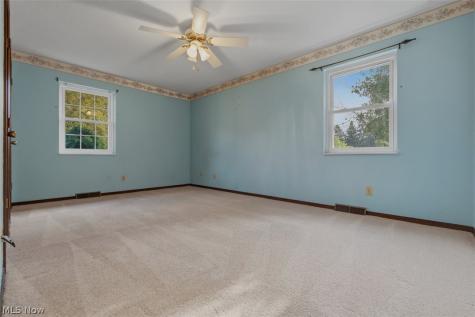 114 Delray Drive Marietta OH 45750