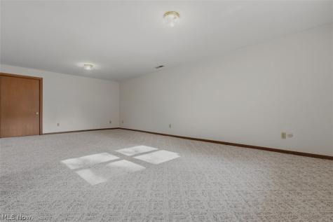 114 Delray Drive Marietta OH 45750