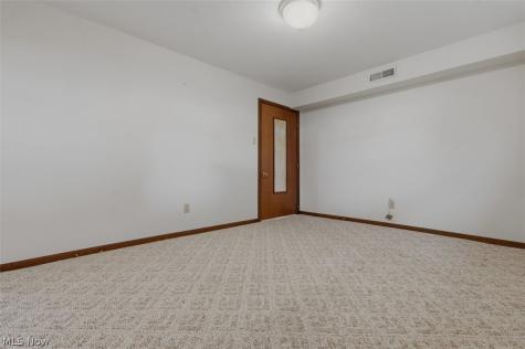 114 Delray Drive Marietta OH 45750
