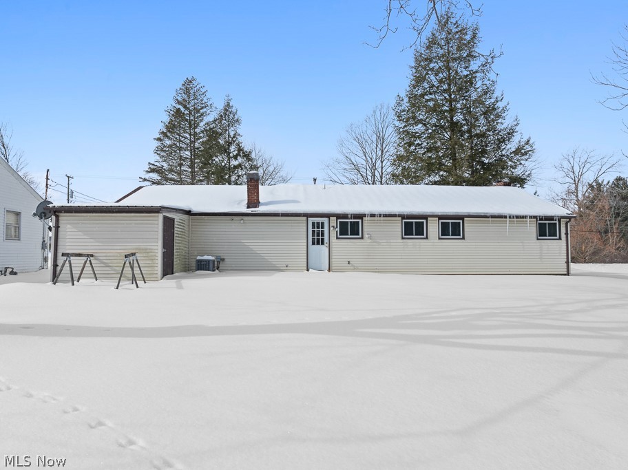888 Fairfield School Road Columbiana OH 44408