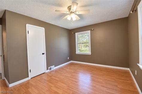 11924 Abbey Road North Royalton OH 44133