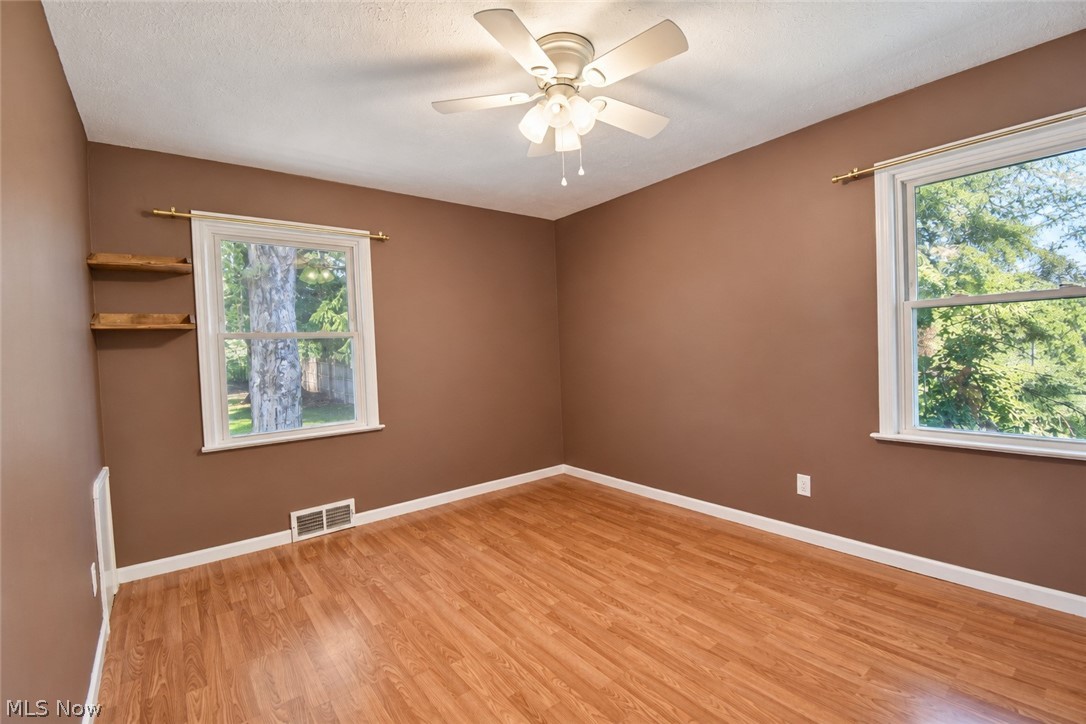11924 Abbey Road North Royalton OH 44133