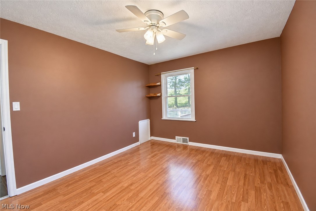 11924 Abbey Road North Royalton OH 44133