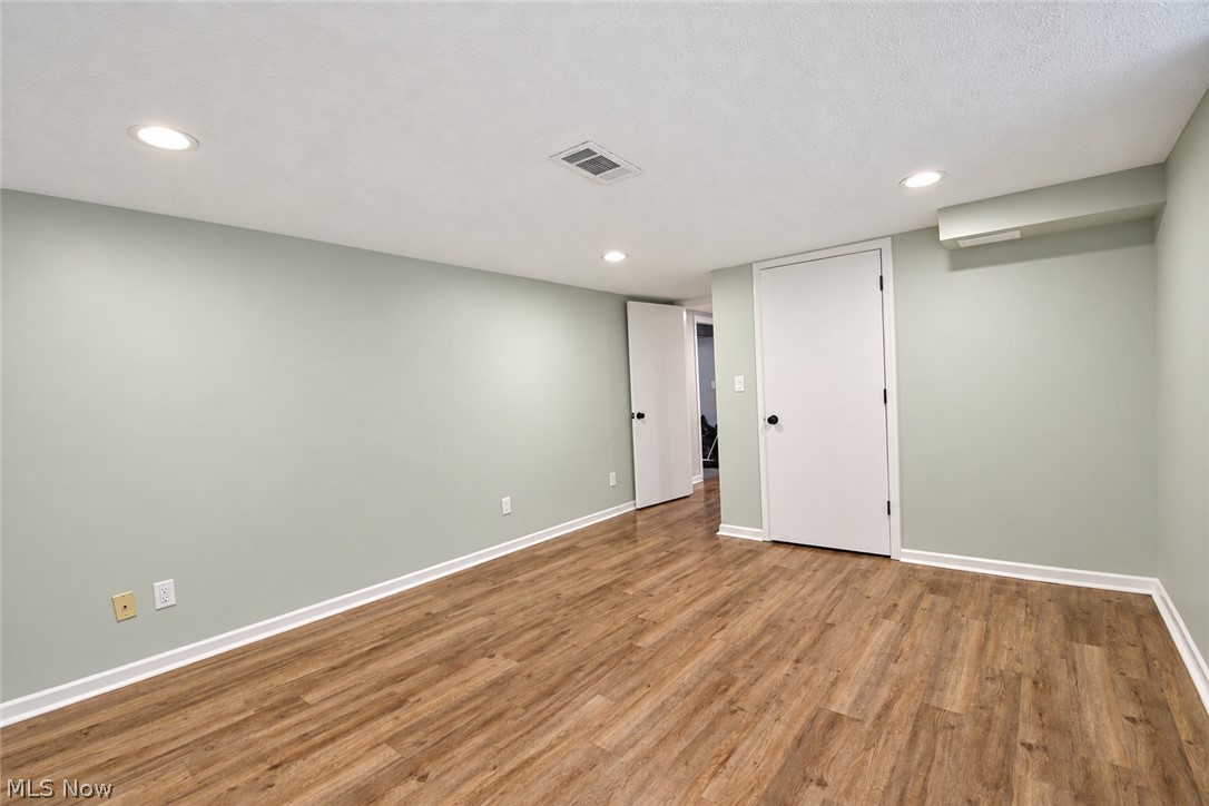 11924 Abbey Road North Royalton OH 44133