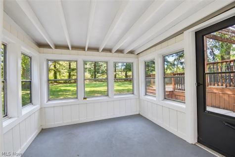 11924 Abbey Road North Royalton OH 44133