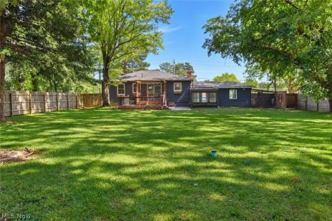 11924 Abbey Road North Royalton OH 44133