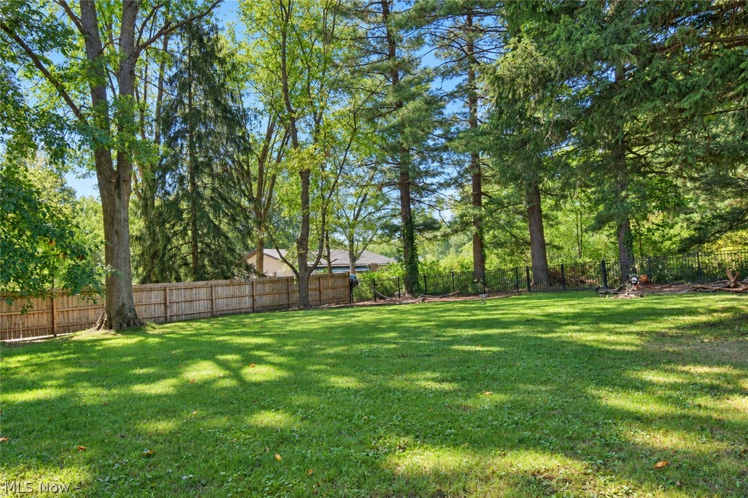 11924 Abbey Road North Royalton OH 44133