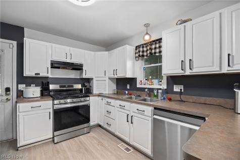 9901 Sladden Avenue Garfield Heights OH 44125