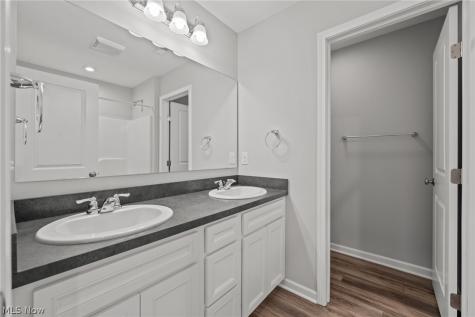 325 Denali Court Macedonia OH 44056