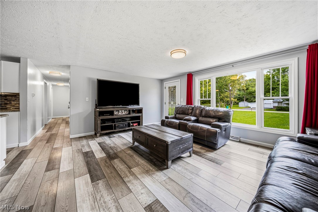 3445 Addison Road Geneva OH 44041
