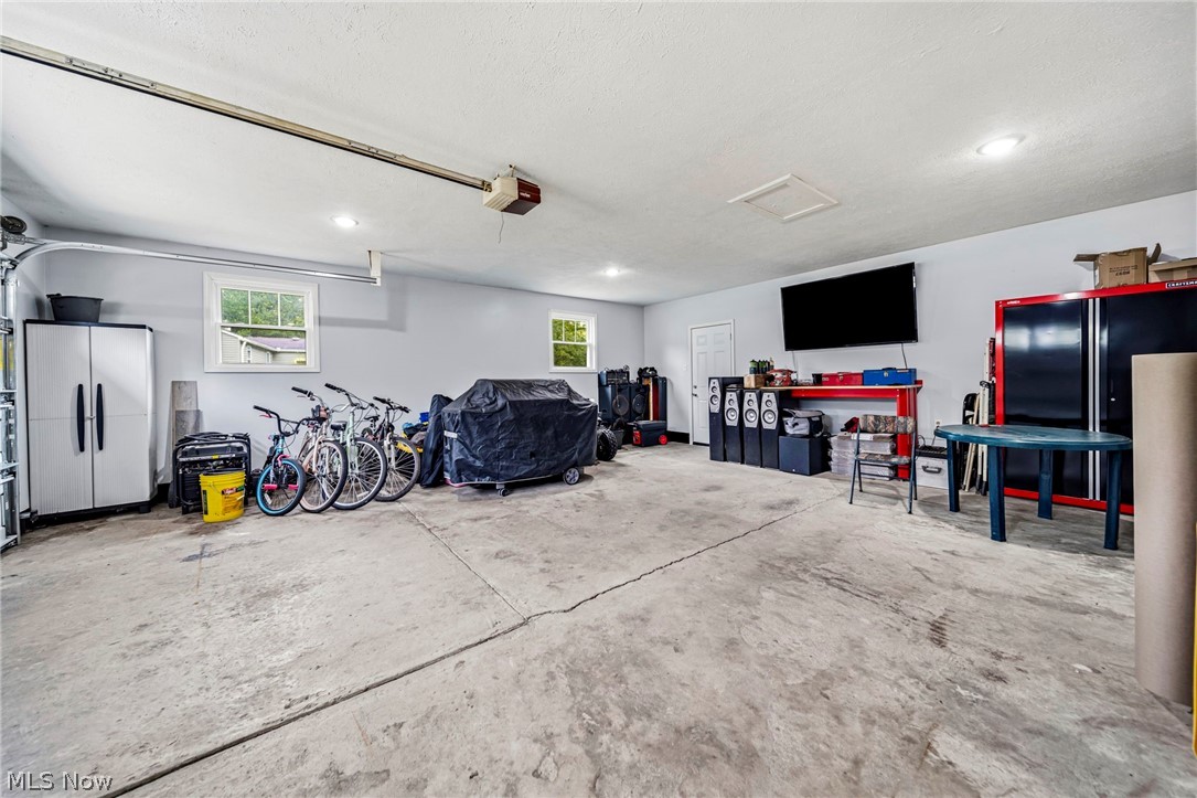 3445 Addison Road Geneva OH 44041