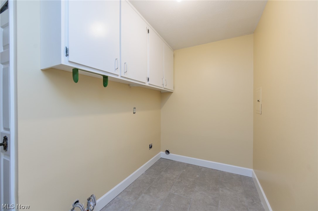 27481 Pineview Drive Westlake OH 44145