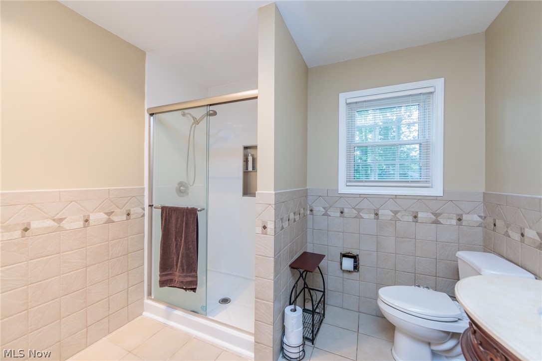 27481 Pineview Drive Westlake OH 44145
