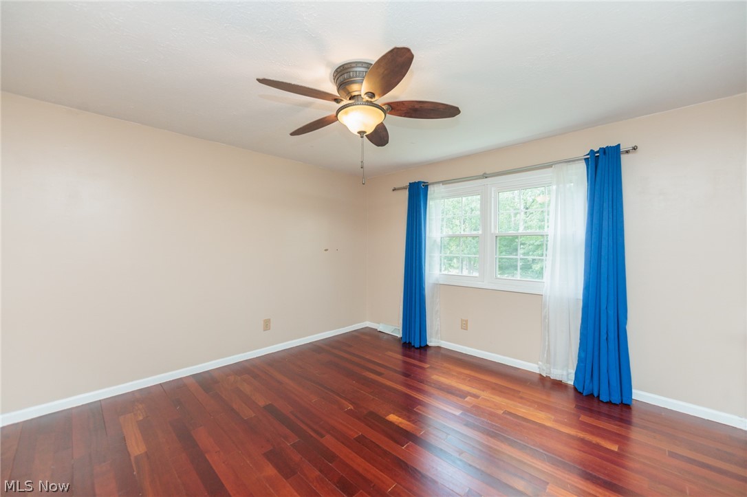 27481 Pineview Drive Westlake OH 44145