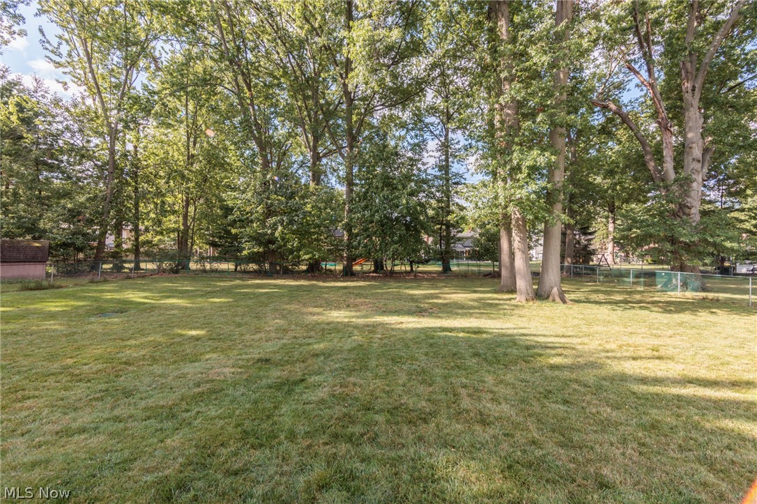 27481 Pineview Drive Westlake OH 44145