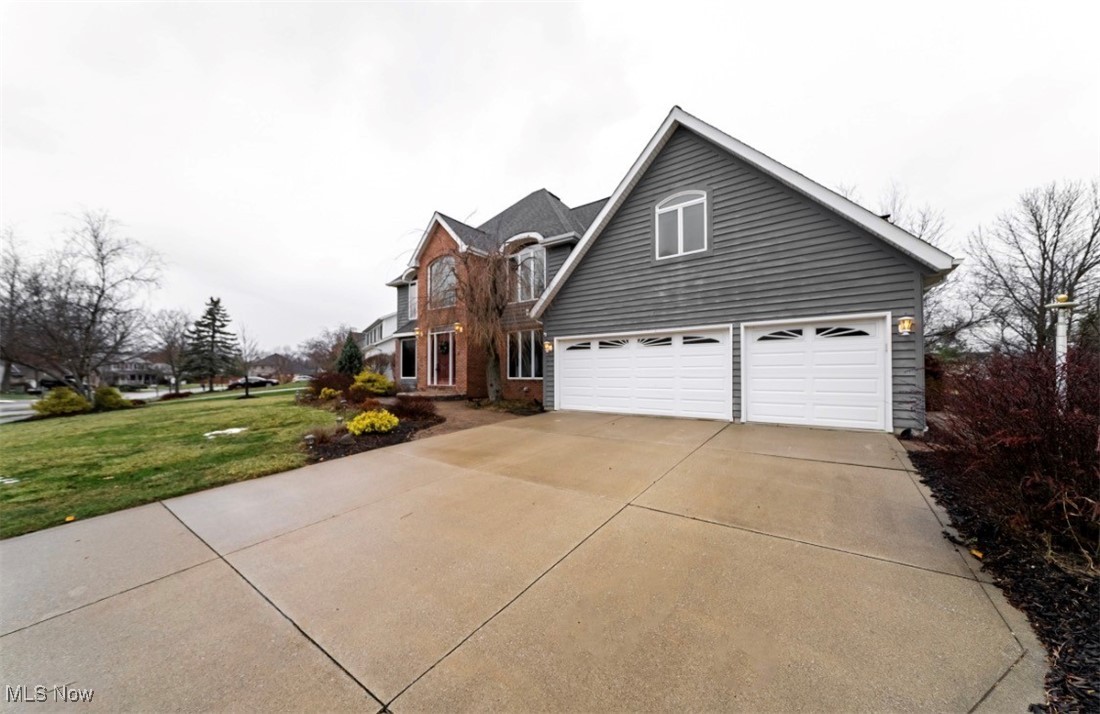 19980 Trapper Trail Strongsville OH 44149