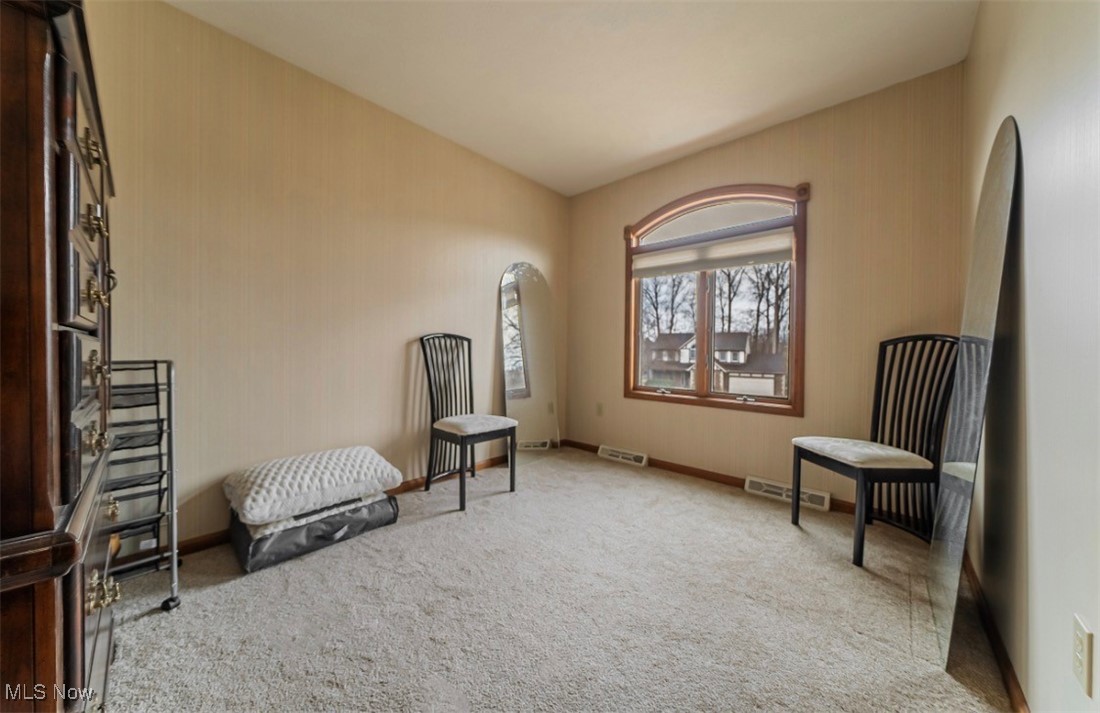 19980 Trapper Trail Strongsville OH 44149