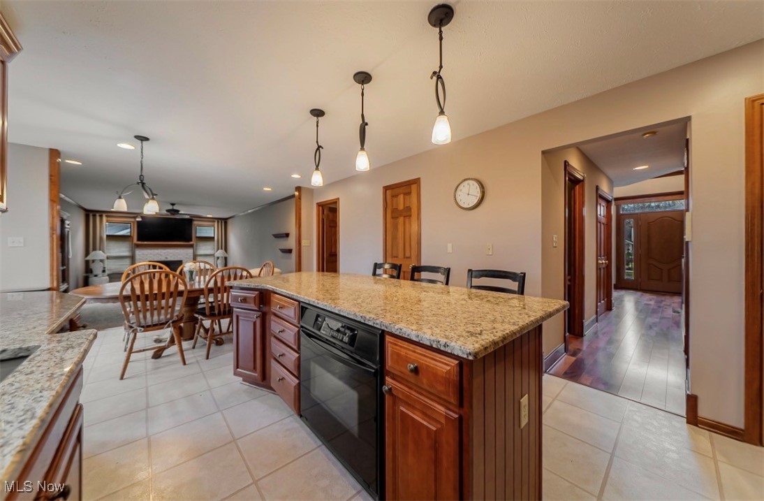 19980 Trapper Trail Strongsville OH 44149